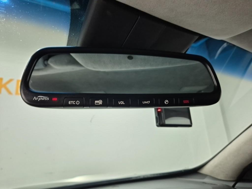 KIA K9 2015 Negro - Importación desde Corea - HF Imports Iquique - Foto 18
