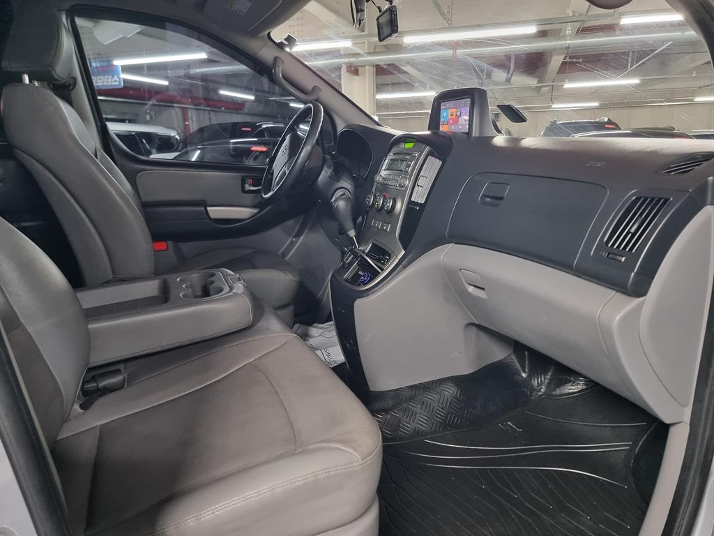 HYUNDAI Starex 2014 Gris - Importación desde Corea - HF Imports Iquique - Foto 16