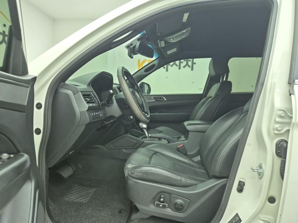 Ssangyong Rexton 2023 Blanco - Importación desde Corea - HF Imports Iquique - Foto 13