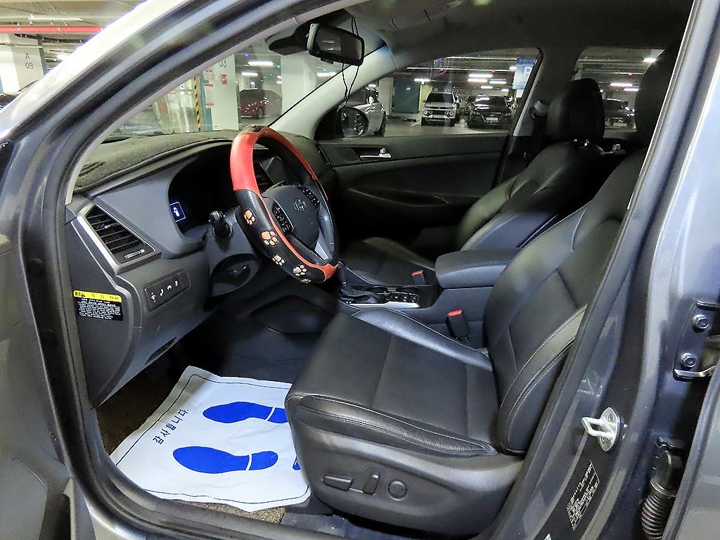 HYUNDAI Tucson - Vista 8