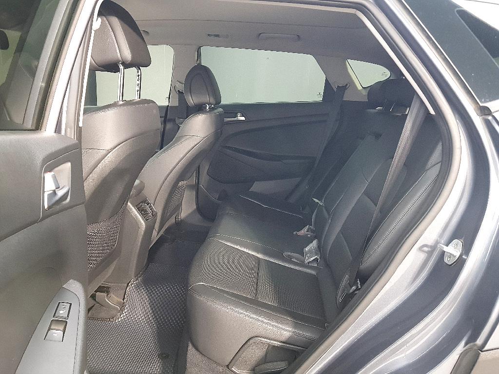 HYUNDAI Tucson - Vista 11