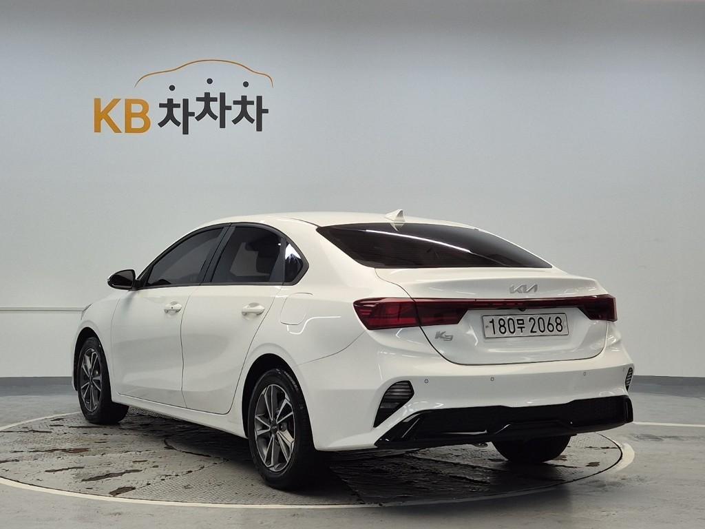KIA K3 - Vista 2