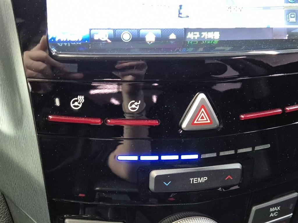 Ssangyong Tivoli 2018 Azul - Importación desde Corea - HF Imports Iquique - Foto 17