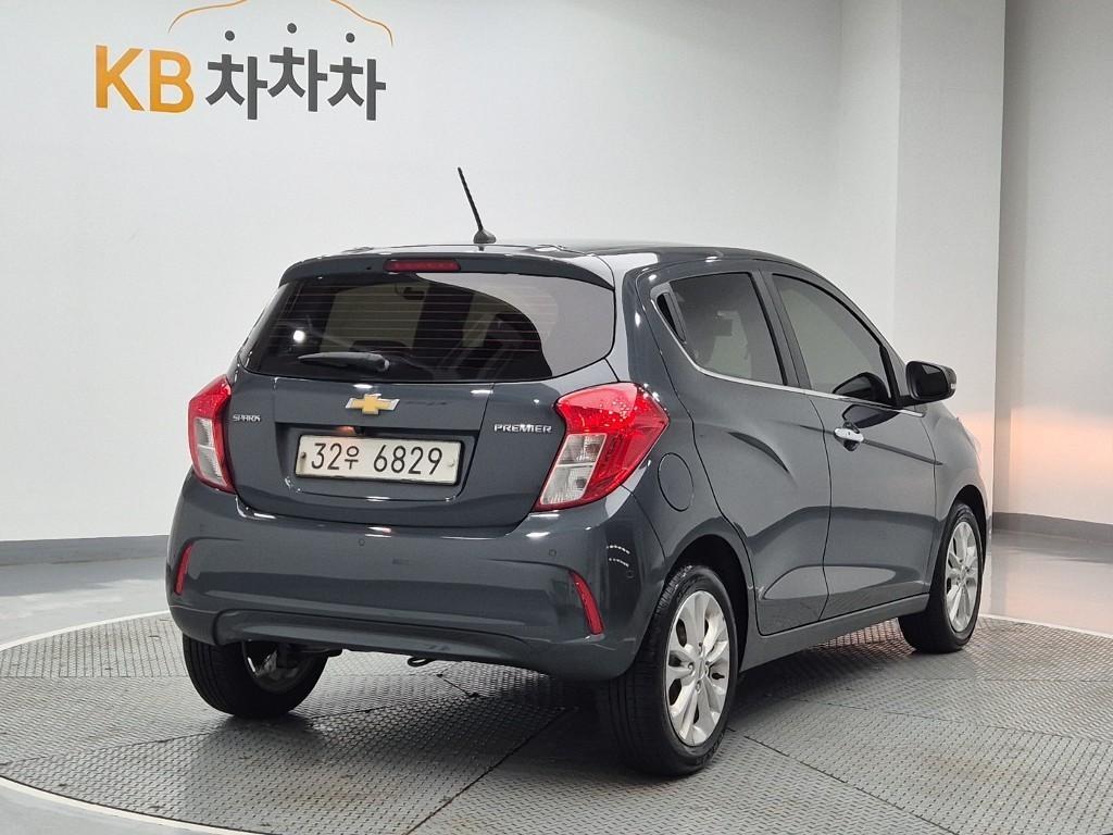 Chevrolet Spark - Vista 3