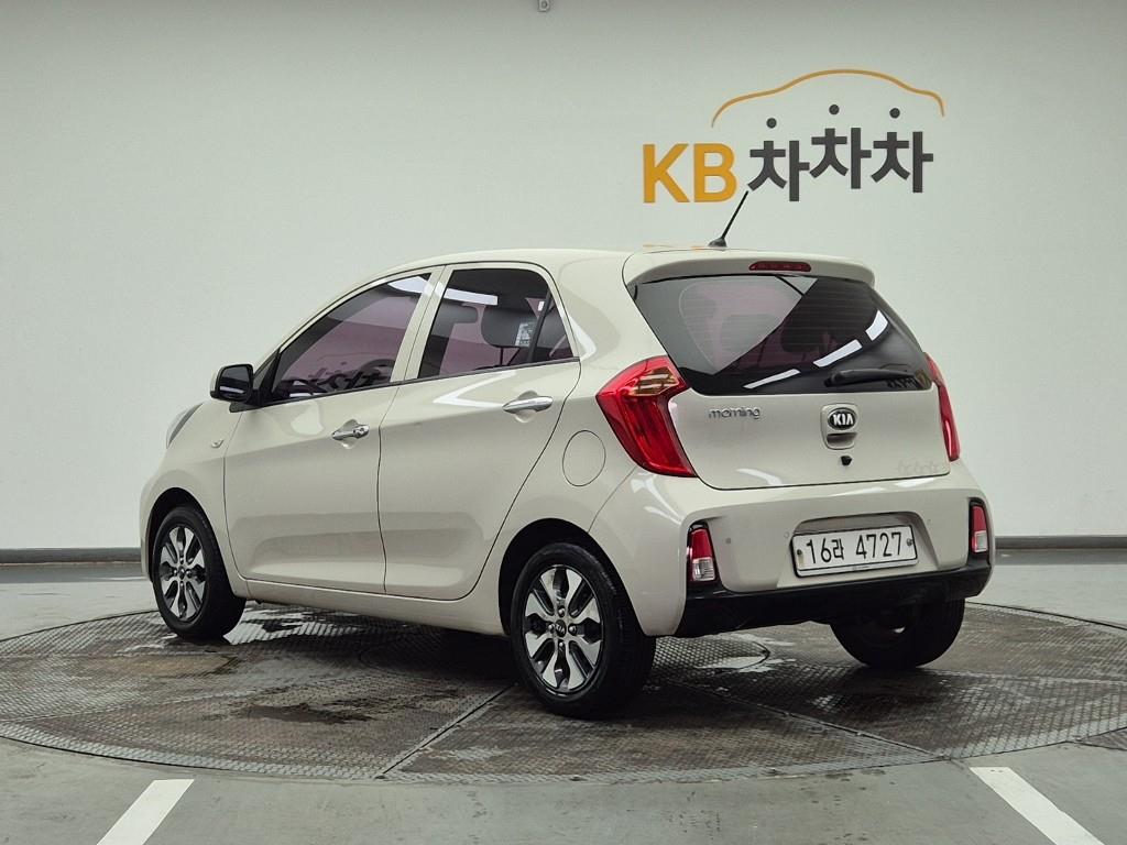 KIA Morning - Vista 3