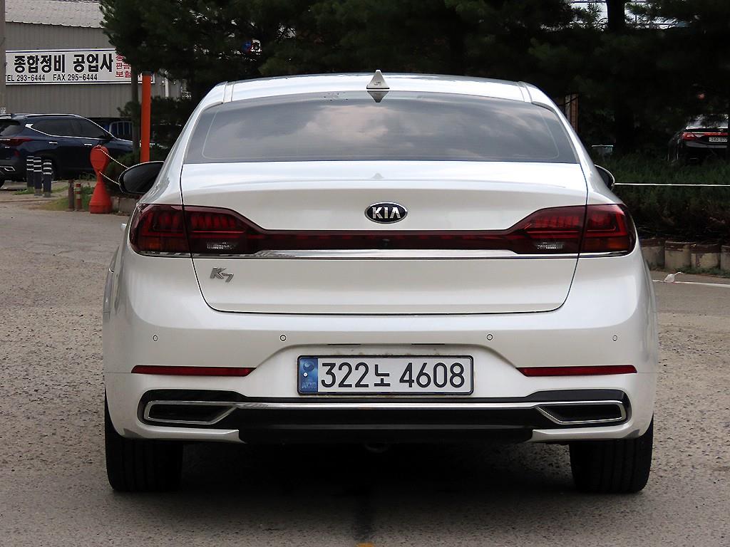 KIA K7 - Vista 6