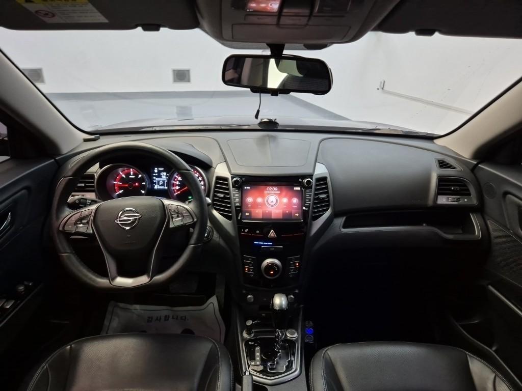 Ssangyong Tivoli - Vista 7