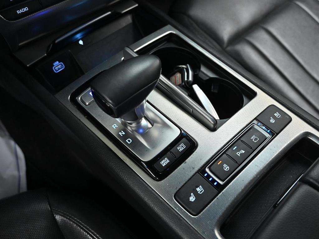 Genesis G80 - Vista 10