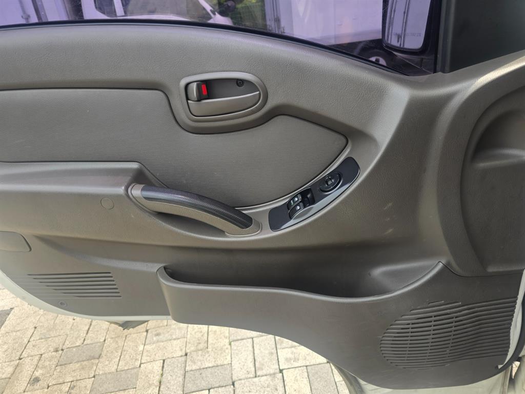Small Truck Normal Box(High Deck) 2016 Blanco - Importación desde Corea - HF Imports Iquique - Foto 16