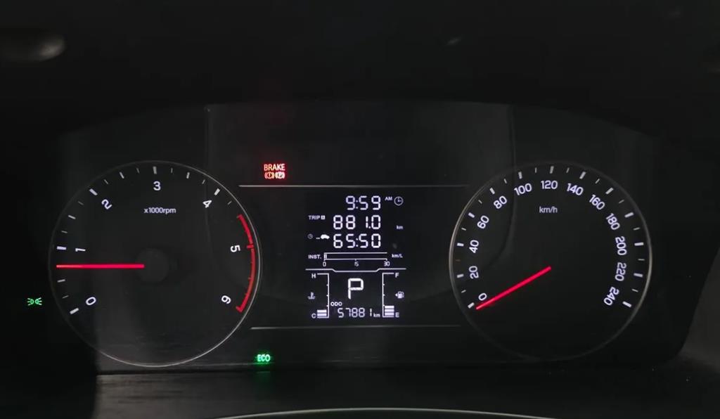 Ssangyong Rexton - Vista 10