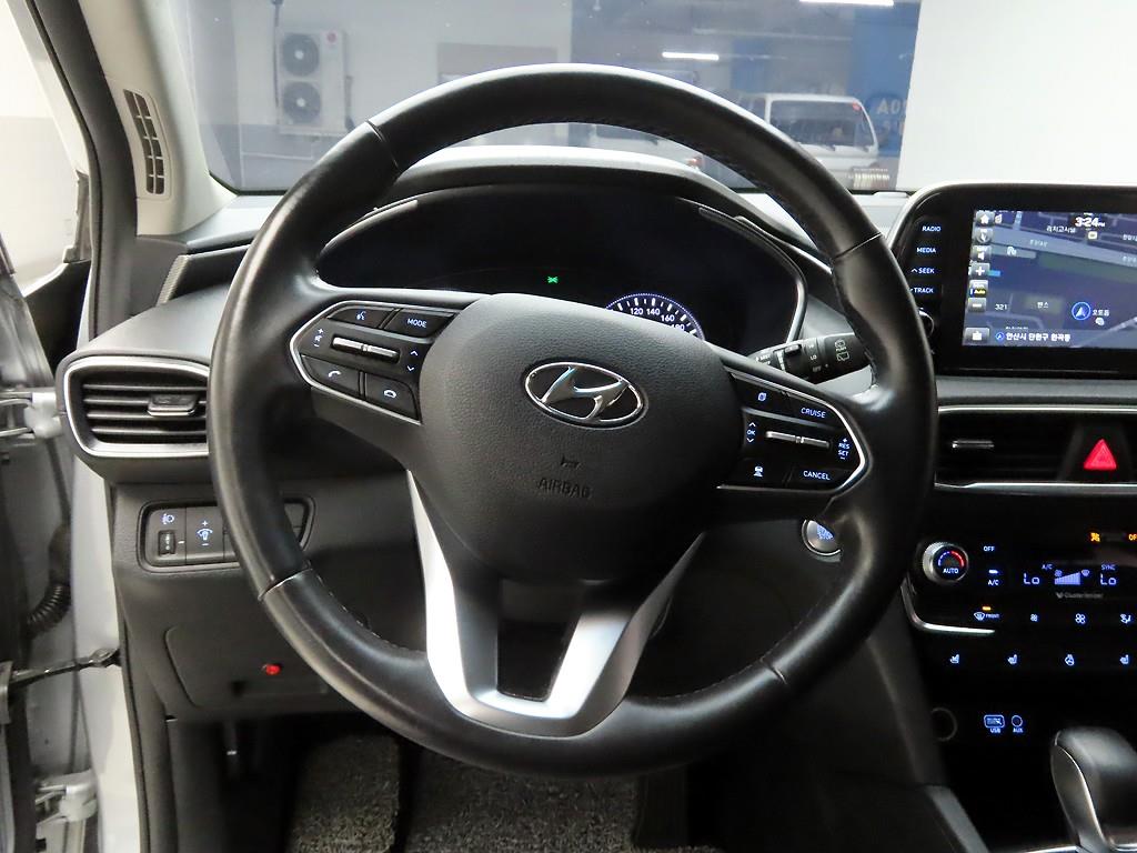 HYUNDAI Santa Fe - Vista 9
