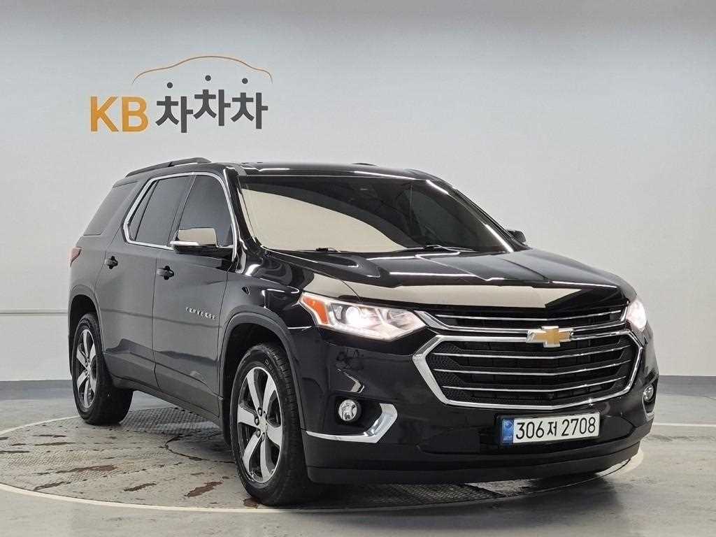 Chevrolet Travers - Vista 6