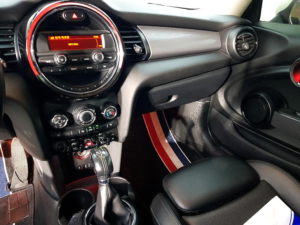 Mini Cooper - Vista 12