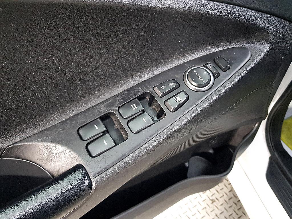 HYUNDAI Sonata 2012 Blanco - Importación desde Corea - HF Imports Iquique - Foto 13
