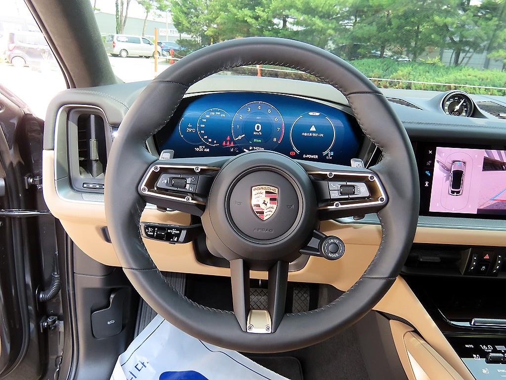 Porsche Cayenne - Vista 10