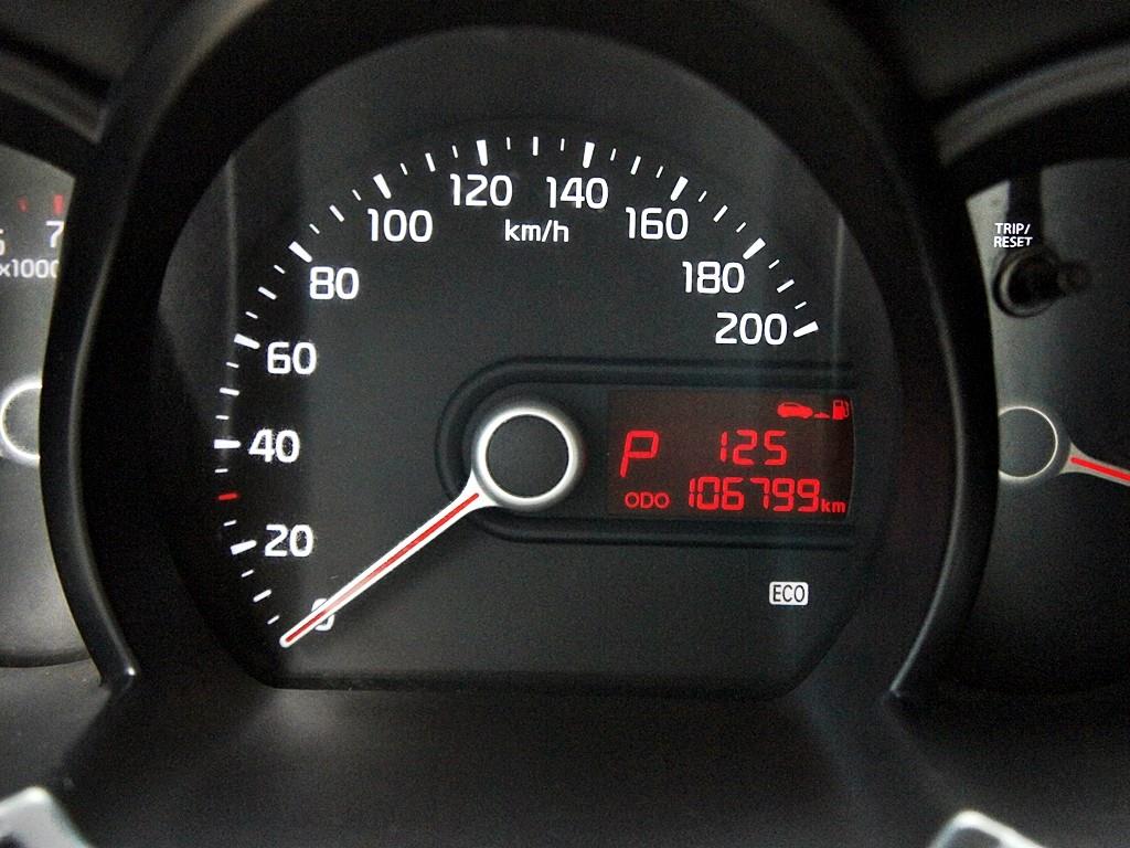 KIA Morning - Vista 11