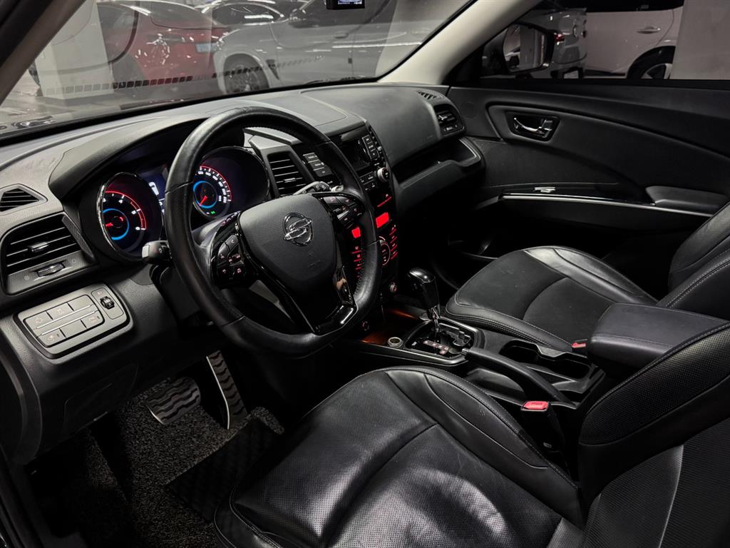 Ssangyong Tivoli 2017 Verde - Importación desde Corea - HF Imports Iquique - Foto 13