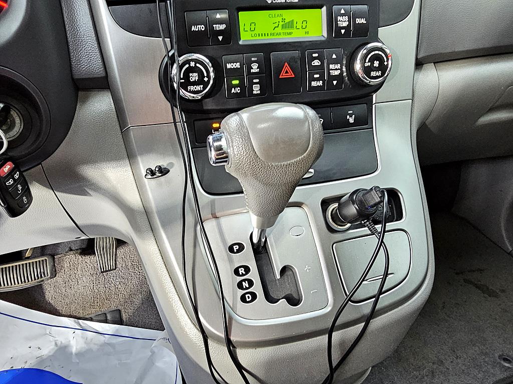 KIA Carnival 2013 Blanco - Importación desde Corea - HF Imports Iquique - Foto 16