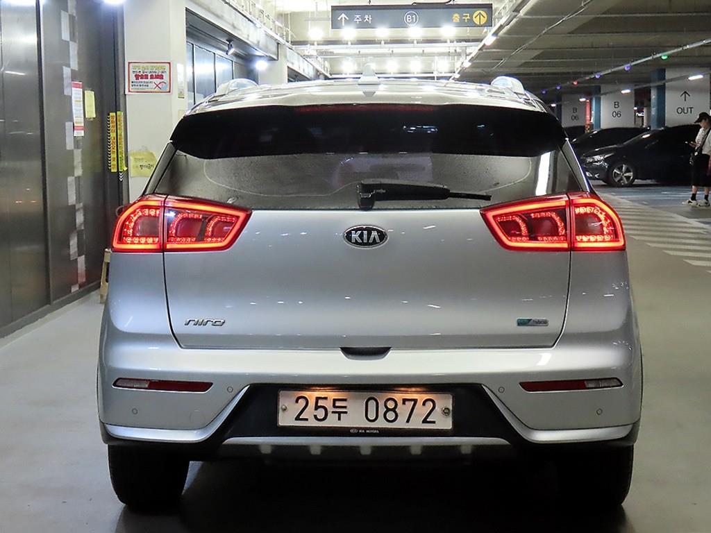 KIA Niro - Vista 7