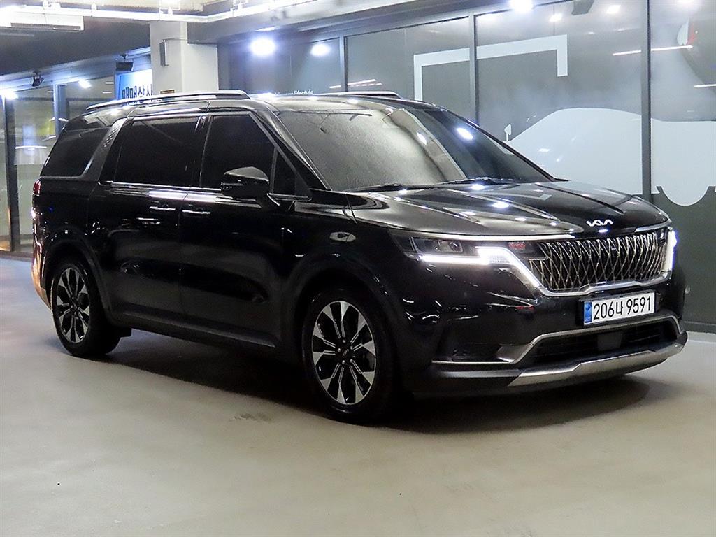 KIA Carnival 2023 Negro - Importación desde Corea - HF Imports Iquique - Foto 1