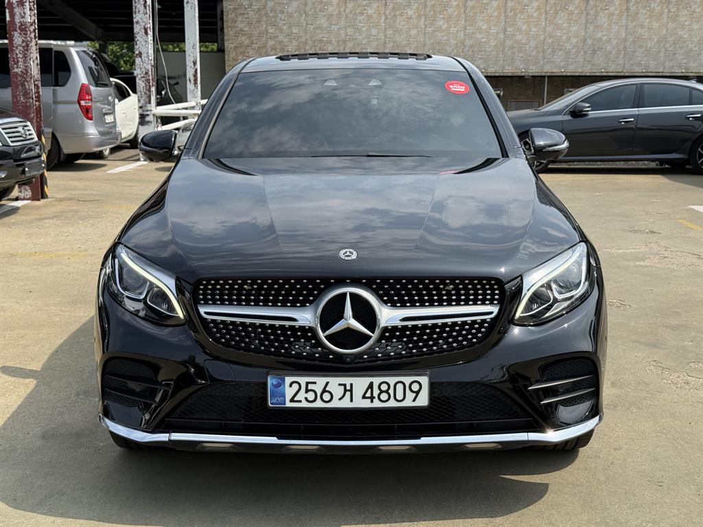 Mercedes Benz GLC Class 2017 Negro - Importación desde Corea - HF Imports Iquique - Foto 1