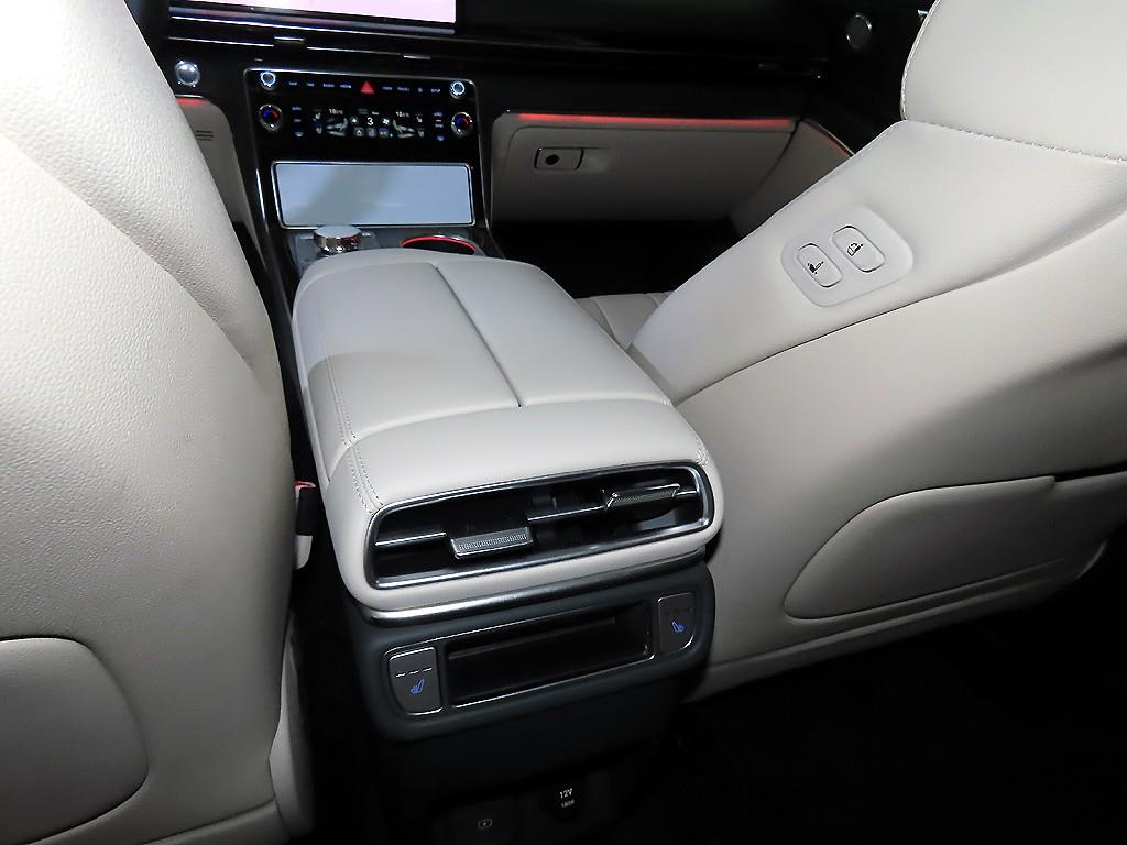 Genesis GV80 2023 Blanco - Importación desde Corea - HF Imports Iquique - Foto 16
