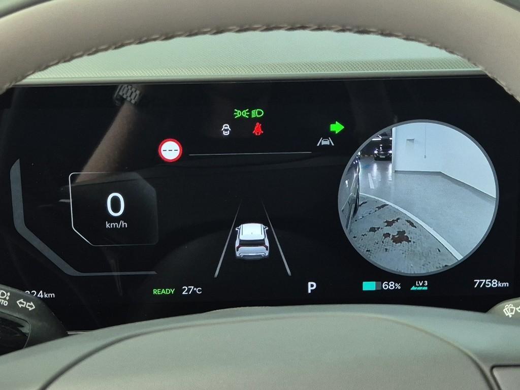 KIA EV3 - Vista 8