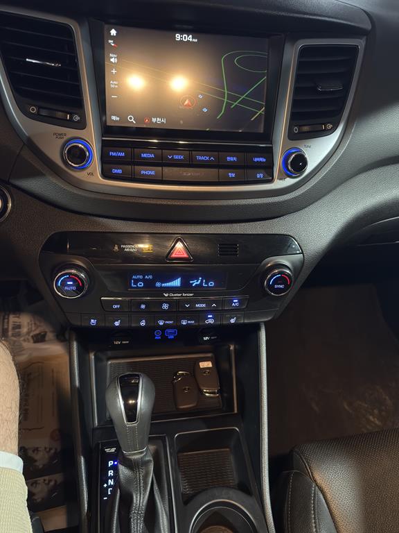 HYUNDAI Tucson 2018 Blanco - Importación desde Corea - HF Imports Iquique - Foto 15