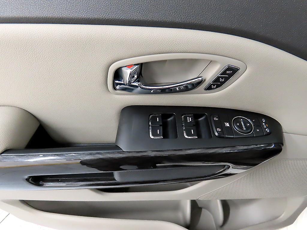 KIA Carnival 2016 - Importación desde Corea - HF Imports Iquique - Foto 13