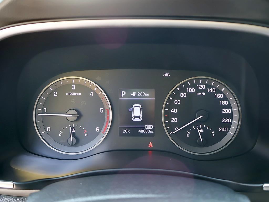 HYUNDAI Tucson - Vista 8