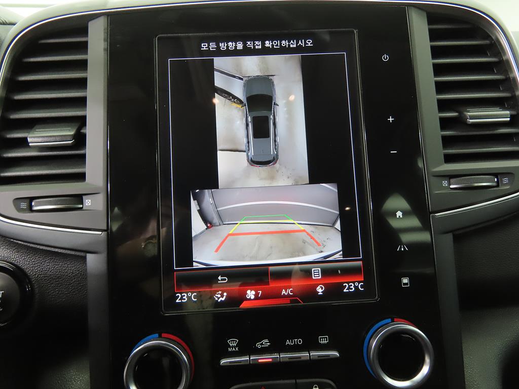 SAMSUNG QM6 - Vista 12