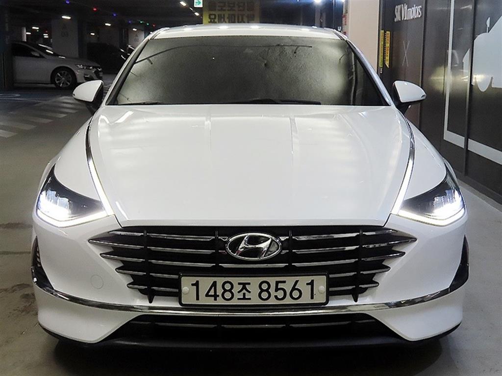 HYUNDAI Sonata - Vista 2