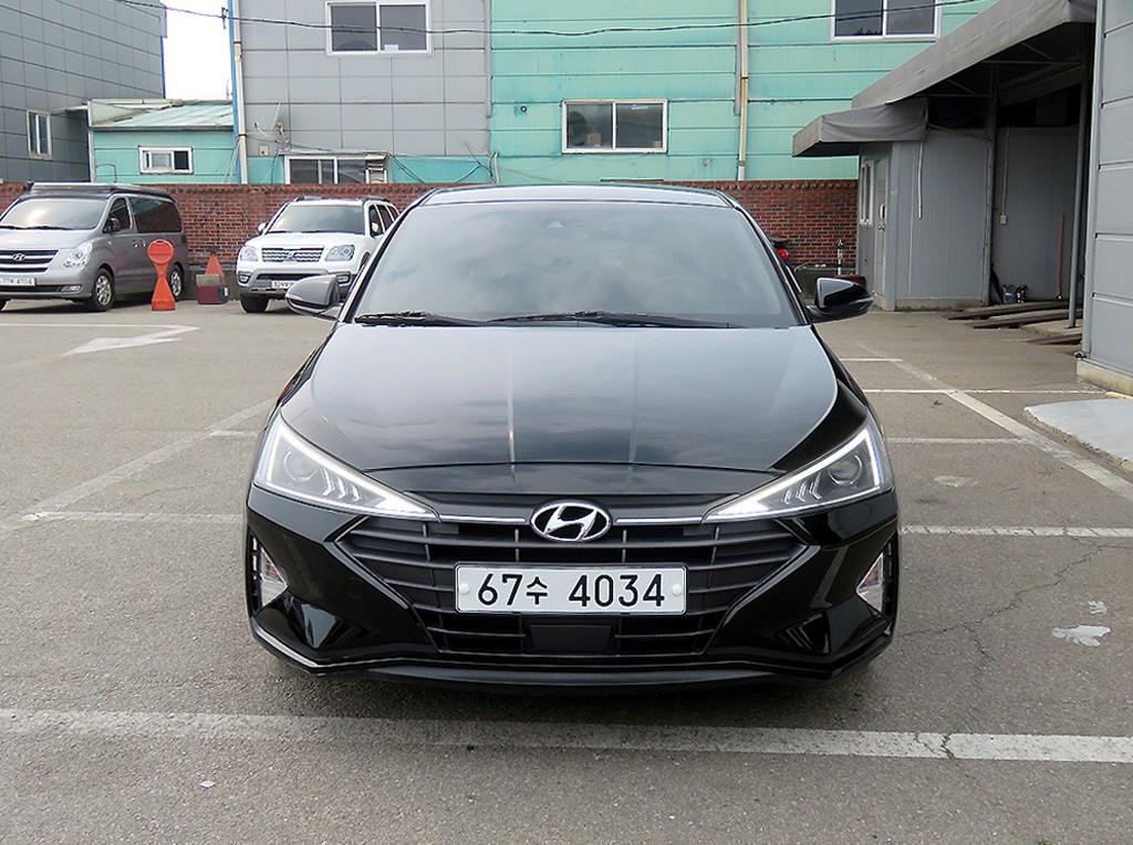 HYUNDAI Avante 2019 Negro - Importación desde Corea - HF Imports Iquique - Foto 1