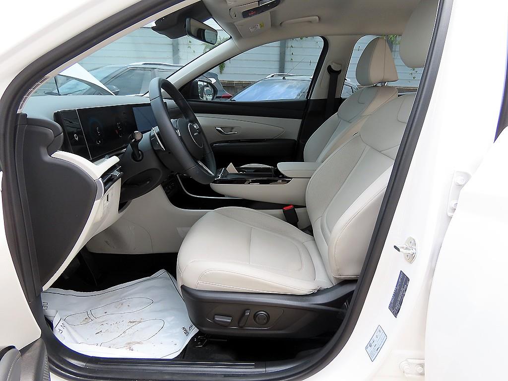 HYUNDAI Tucson - Vista 7