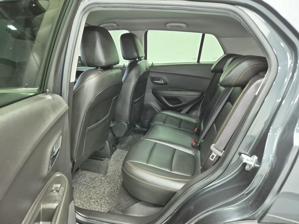 Chevrolet Trax 2016 Gris - Importación desde Corea - HF Imports Iquique - Foto 13