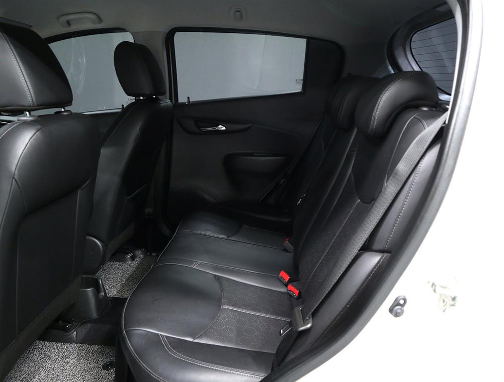 Chevrolet Spark - Vista 12