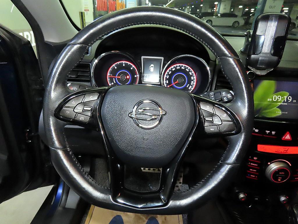 Ssangyong Tivoli - Vista 10