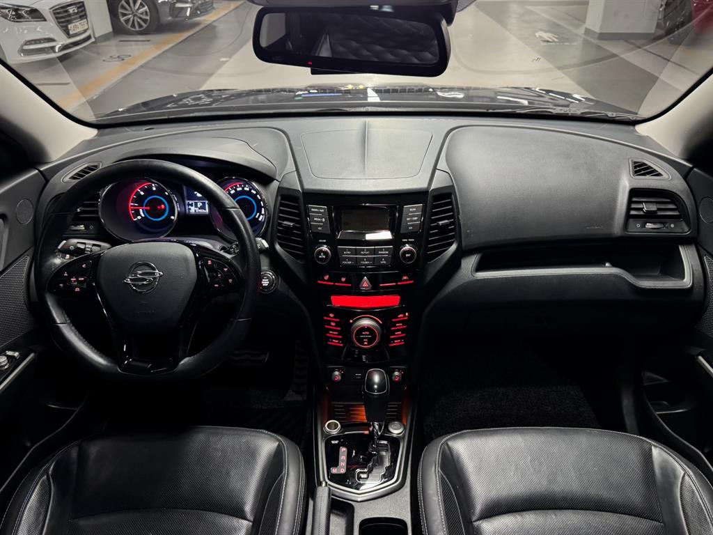 Ssangyong Tivoli - Vista 11