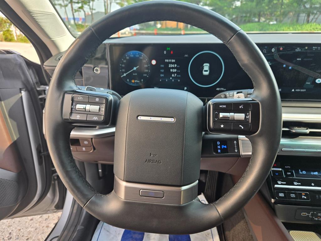 HYUNDAI Grandeur - Vista 10