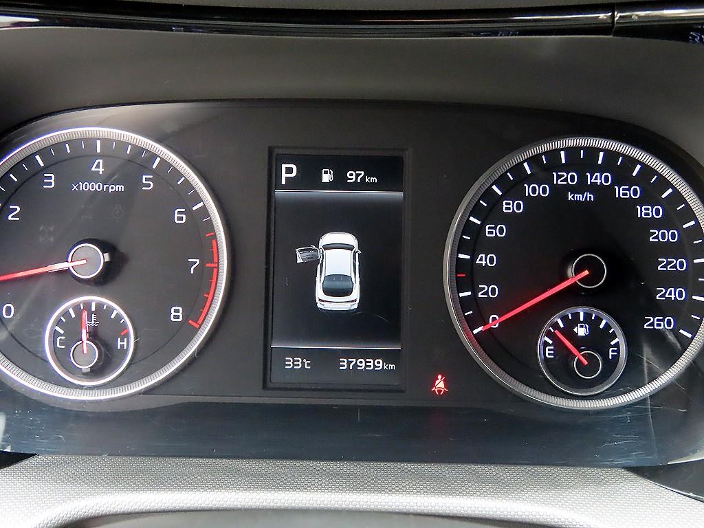 KIA K5 - Vista 11