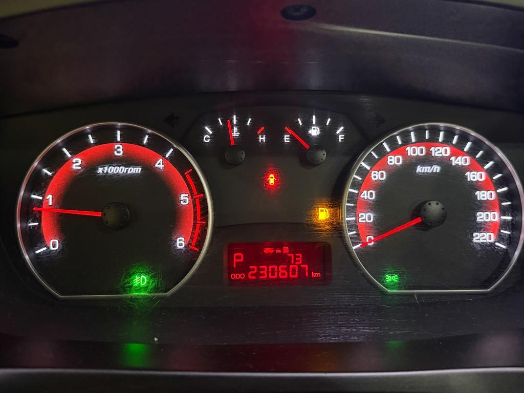 Ssangyong Korando - Vista 12