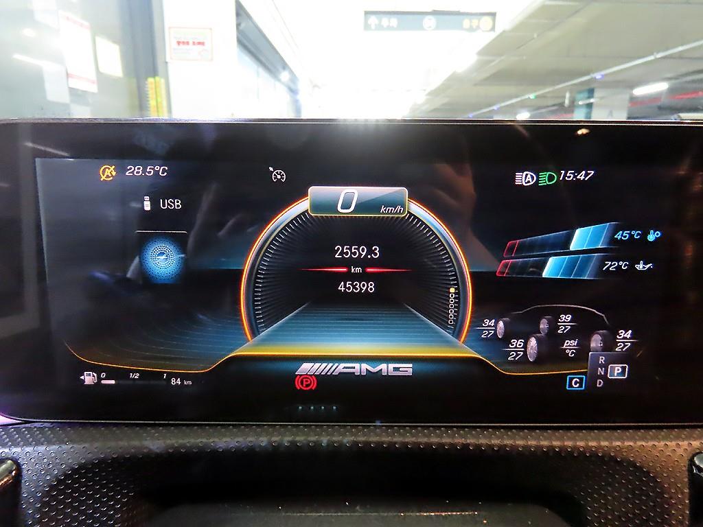 Mercedes Benz CLA Class - Vista 11