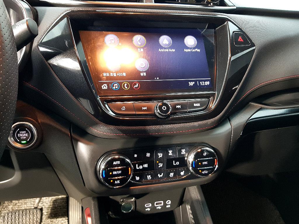 Chevrolet Trail Blazer 2021 Blanco - Importación desde Corea - HF Imports Iquique - Foto 13