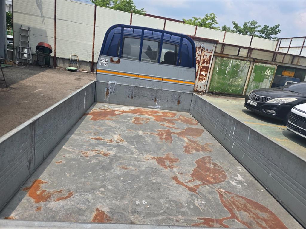 Small Truck Cargo (small) - Vista 10