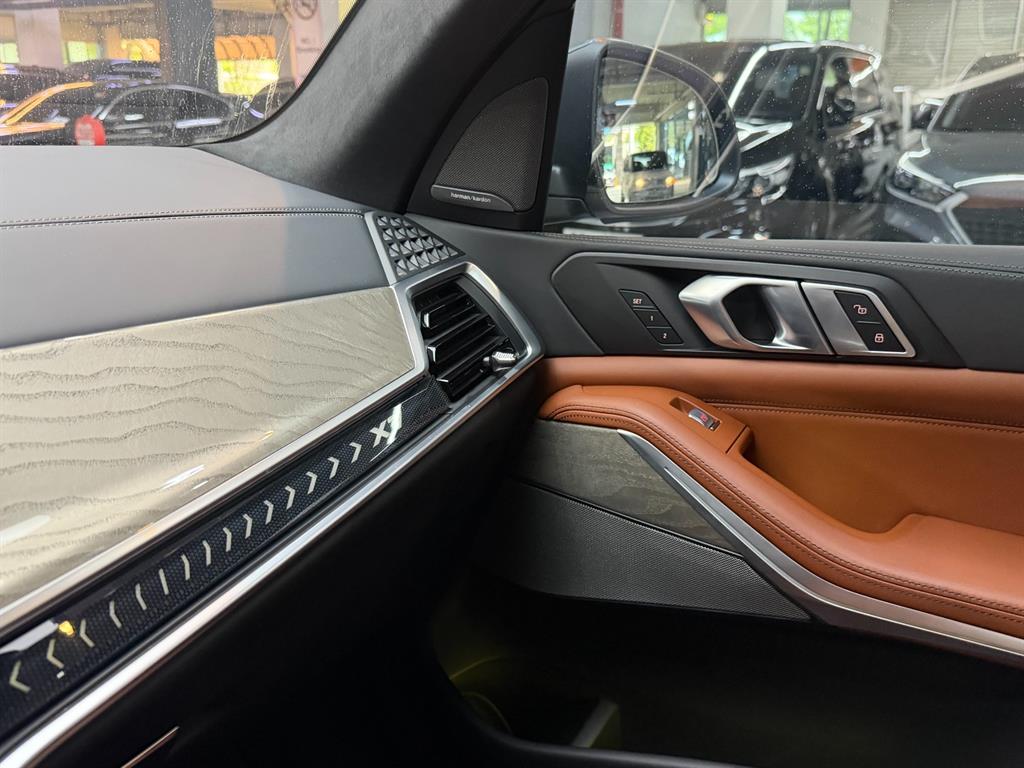 BMW X7 2023 Gris - Importación desde Corea - HF Imports Iquique - Foto 20
