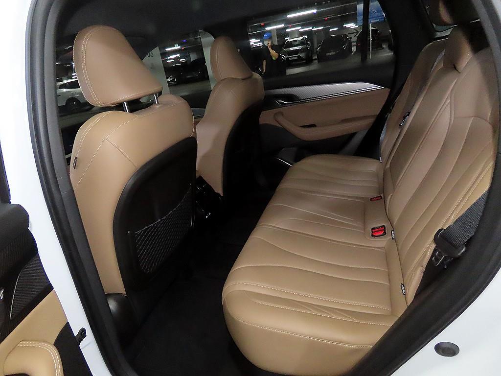 SAMSUNG Grand Koleos - Vista 9