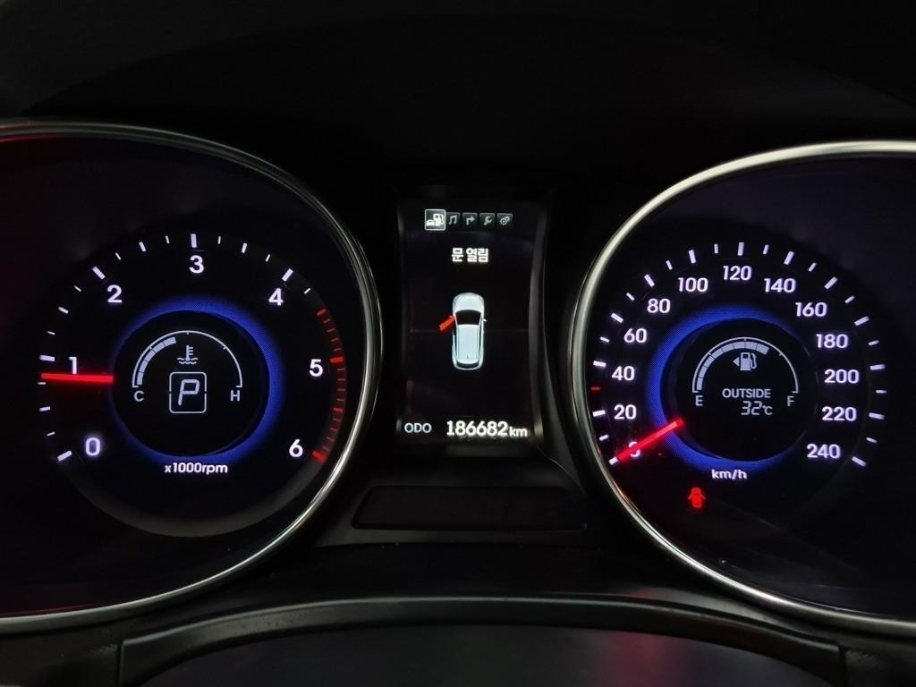 HYUNDAI Santa Fe - Vista 8