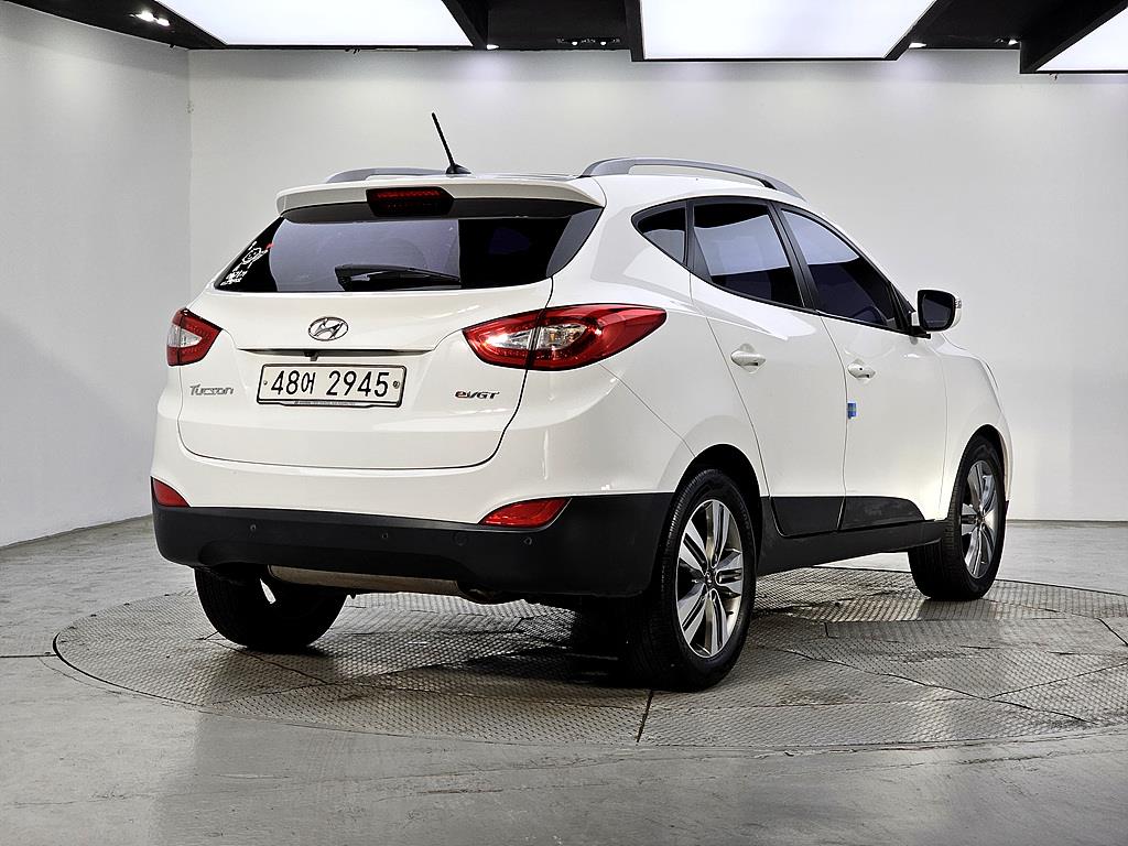 HYUNDAI Tucson - Vista 6