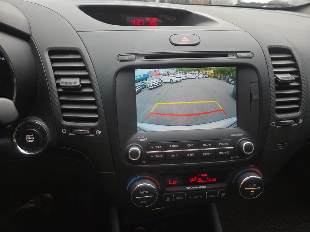 KIA K3 - Vista 10