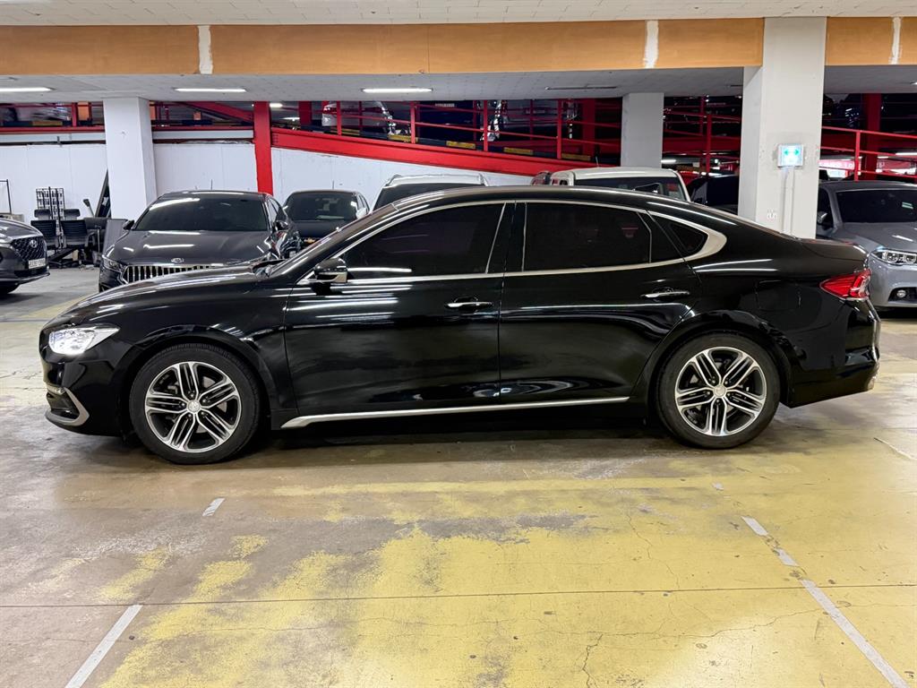 HYUNDAI Grandeur - Vista 3